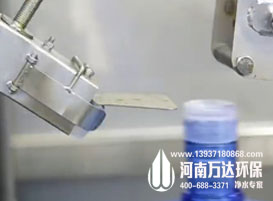 鄭州桶裝水灌裝機安裝活性炭過濾器有什么作用？